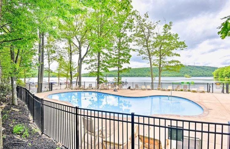 Bigboulder Lakeview Terrace-minutes From The * Lake Harmony